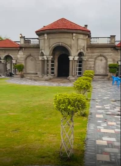 **Corner Farmhouse with Swimming Pool for Sale on Main Barki Road**