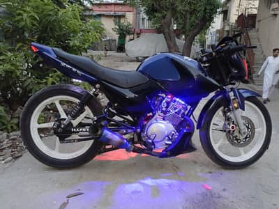 Yamha YBR 125
