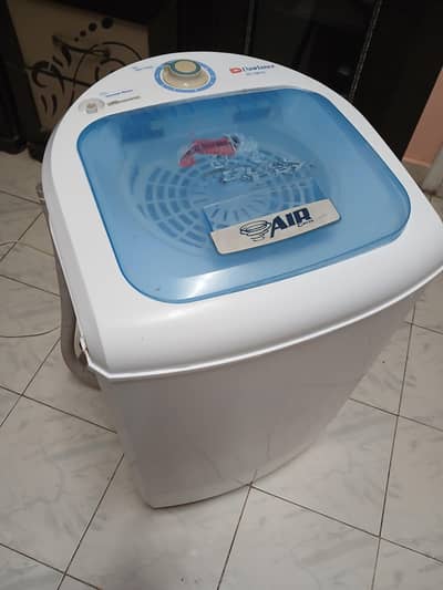 Dryer/ sppiner  Machine for Urgent Sale