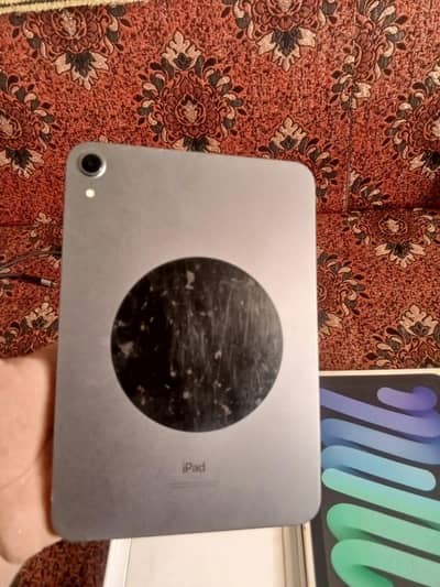 ipad mini 6 64GB 9.5/10 condition with box