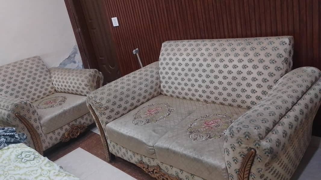 wooden sofa 0