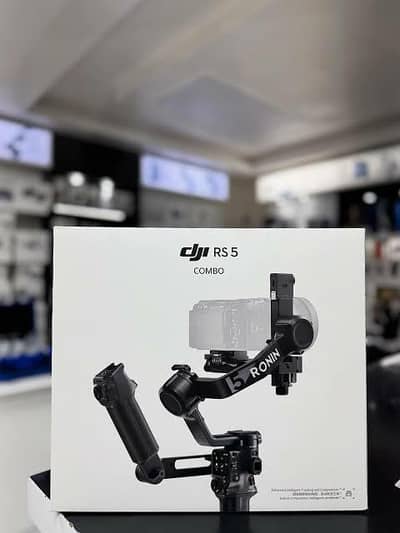 DJI RS 5 Combo - Complete Box & AI Tracker Like New [Bought Feb 2026]