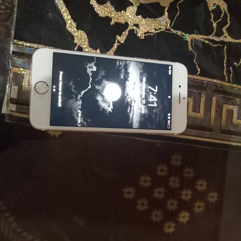 Apple iPhone 6S 0