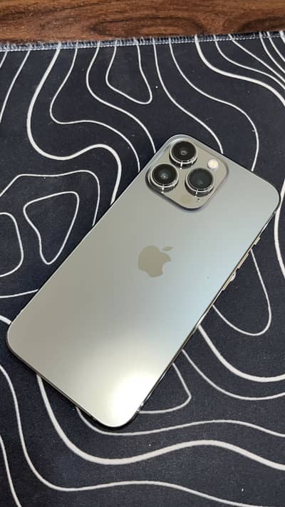Apple iPhone 13 Pro