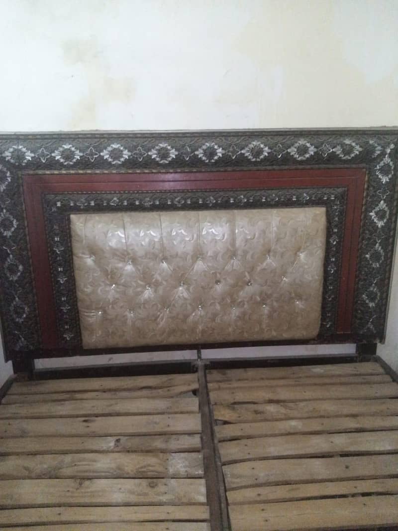 bed for sell 4