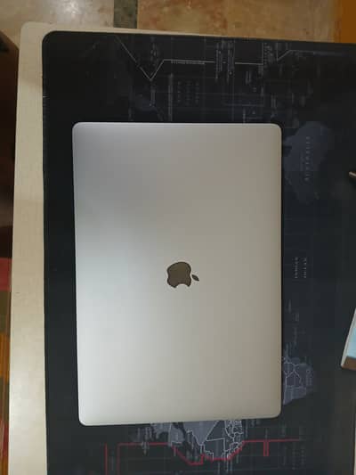 Macbook Pro 2019 16" - core i9 32GB, 500 GB