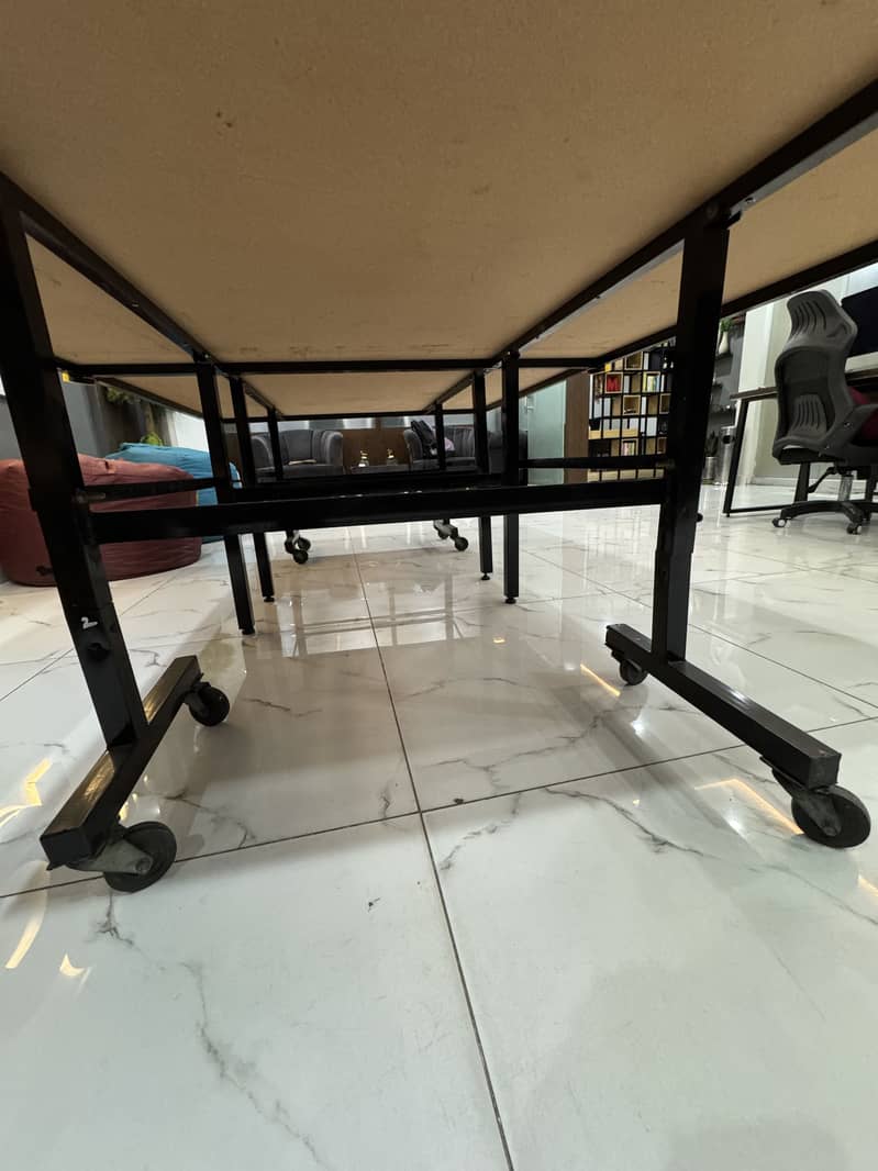 Table tennis table 2