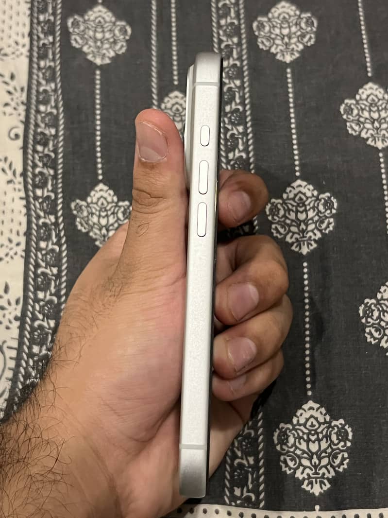 Iphone 17 Pro 4