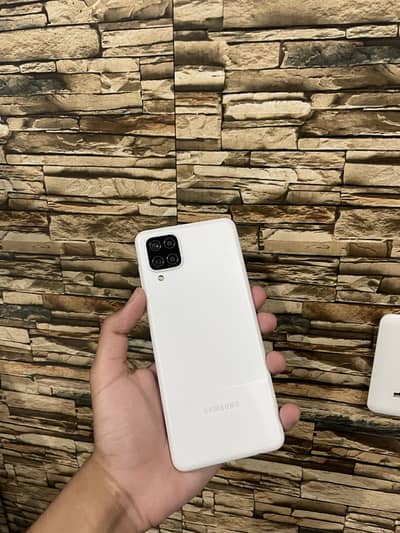 Samsung Mobile A12