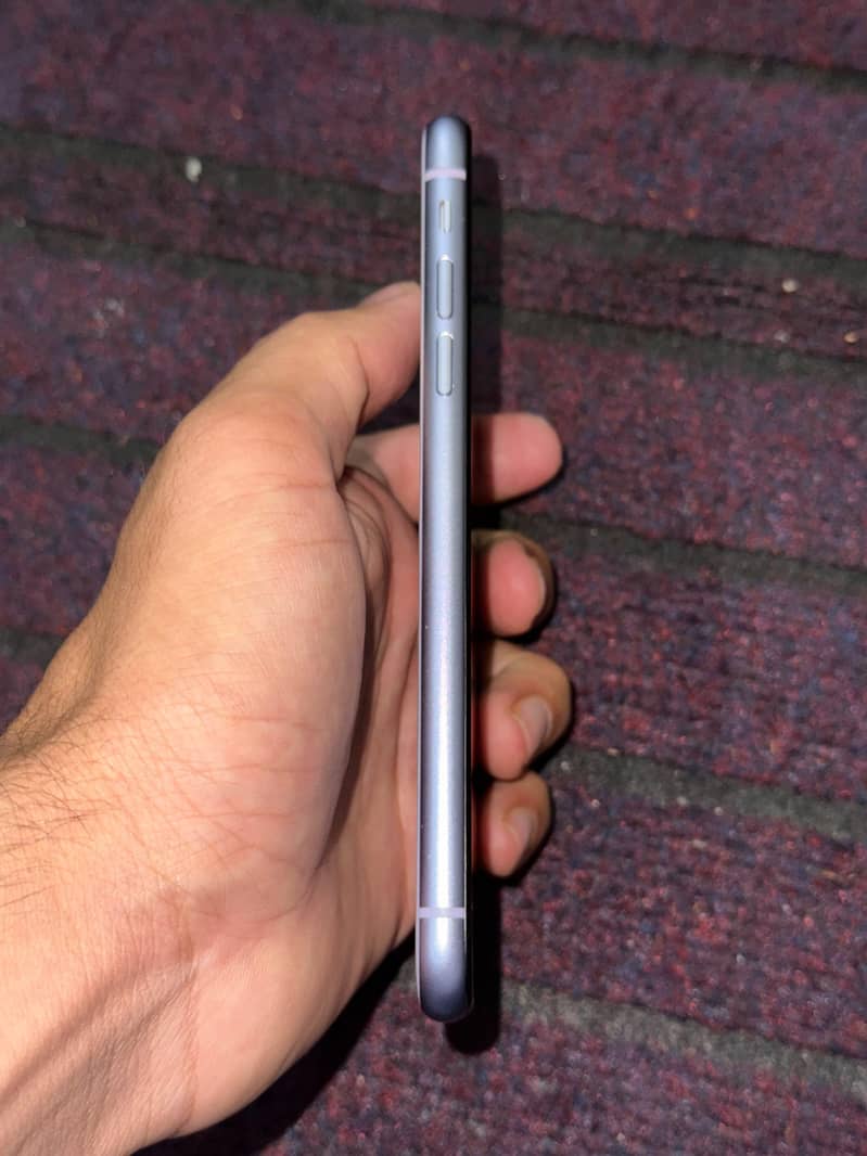 Apple iPhone 11 2