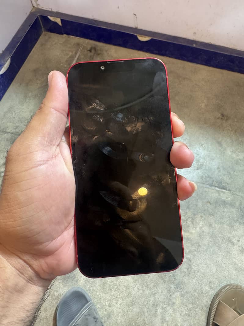 Apple iPhone 13 1