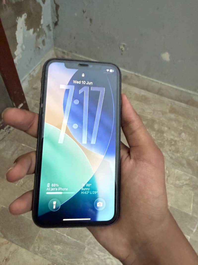 Apple iPhone 11 1