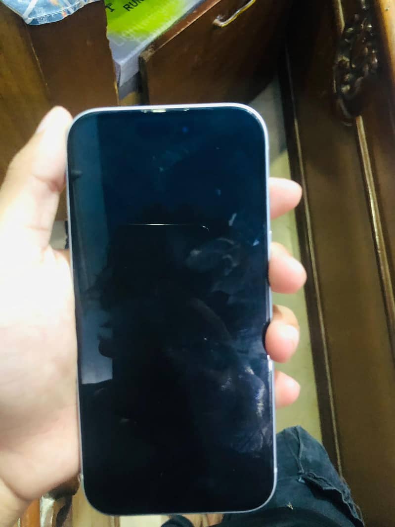 Apple iPhone 15 2
