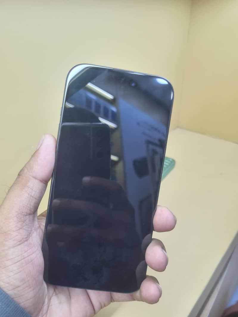 Apple iPhone 15 0