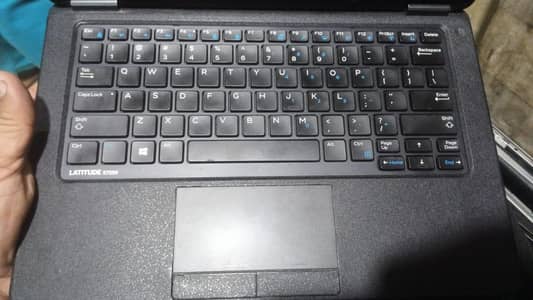 Dell Latitude E7250 | Core i5 - 6th Generation | Urgent Sale