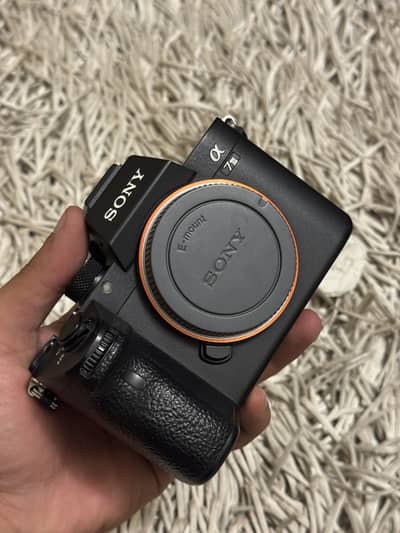 Sony A7 III Body
