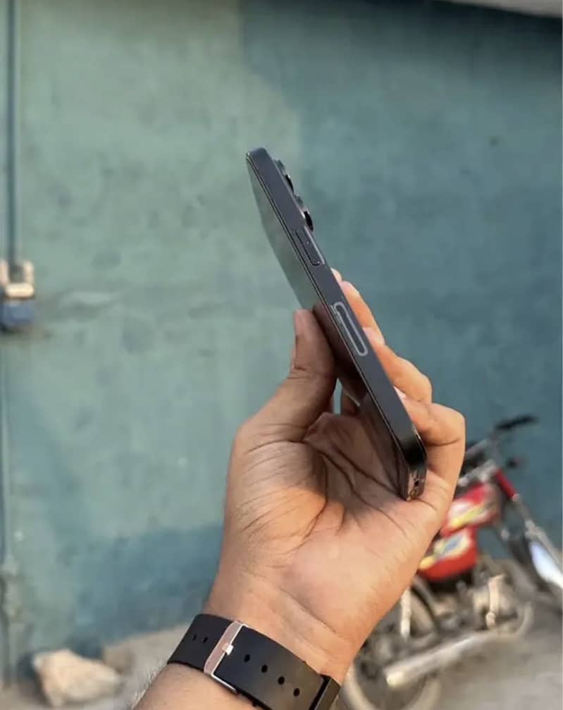 Apple iPhone 14 Pro 5