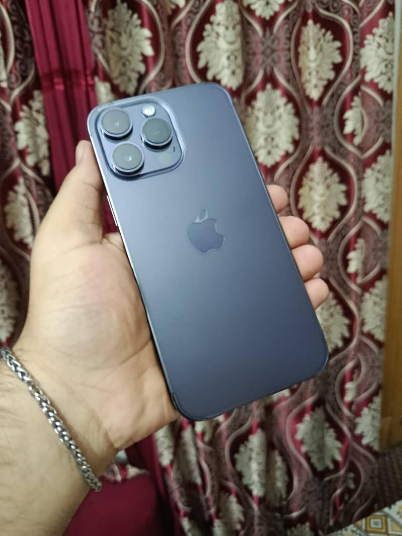 Iphone 14 pro max 6