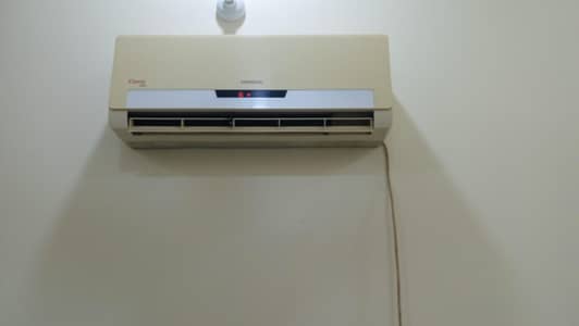 1 ton AC for sale