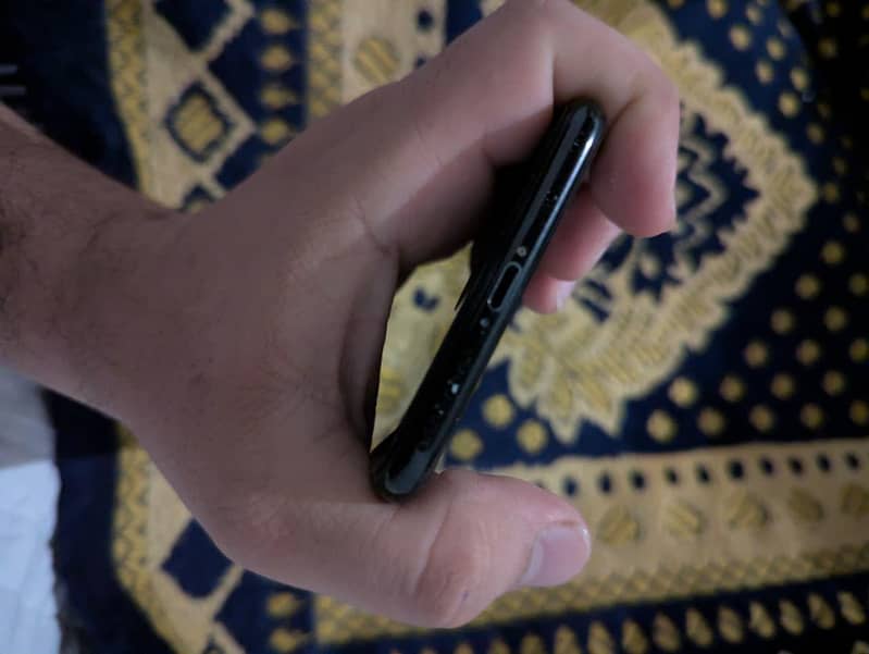 Apple iPhone 7 Plus 3