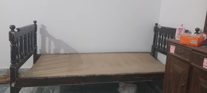 2 single beds for sale