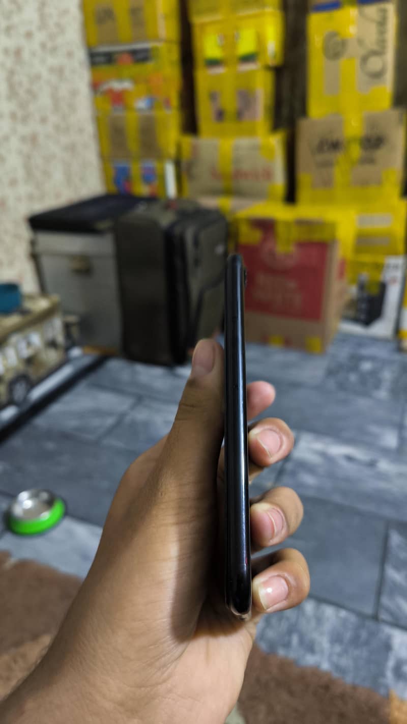 Apple iPhone 7 4