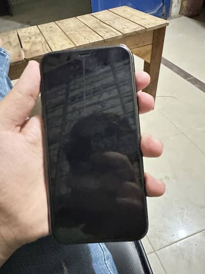 Apple iPhone XR