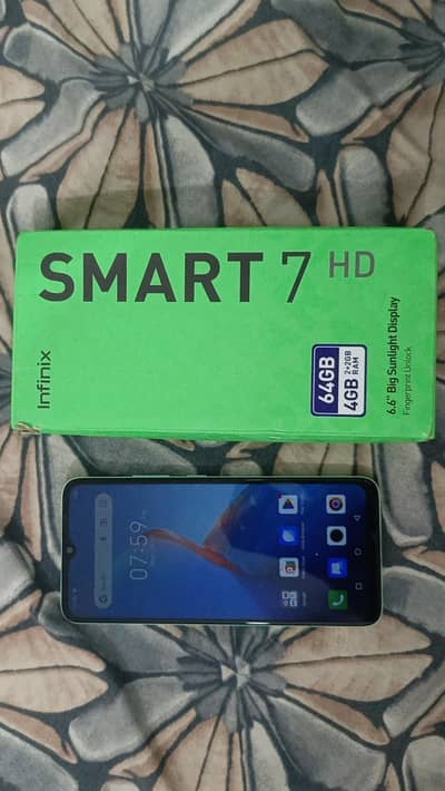Infinix Smart 7 HD 4/64 official pta approved.