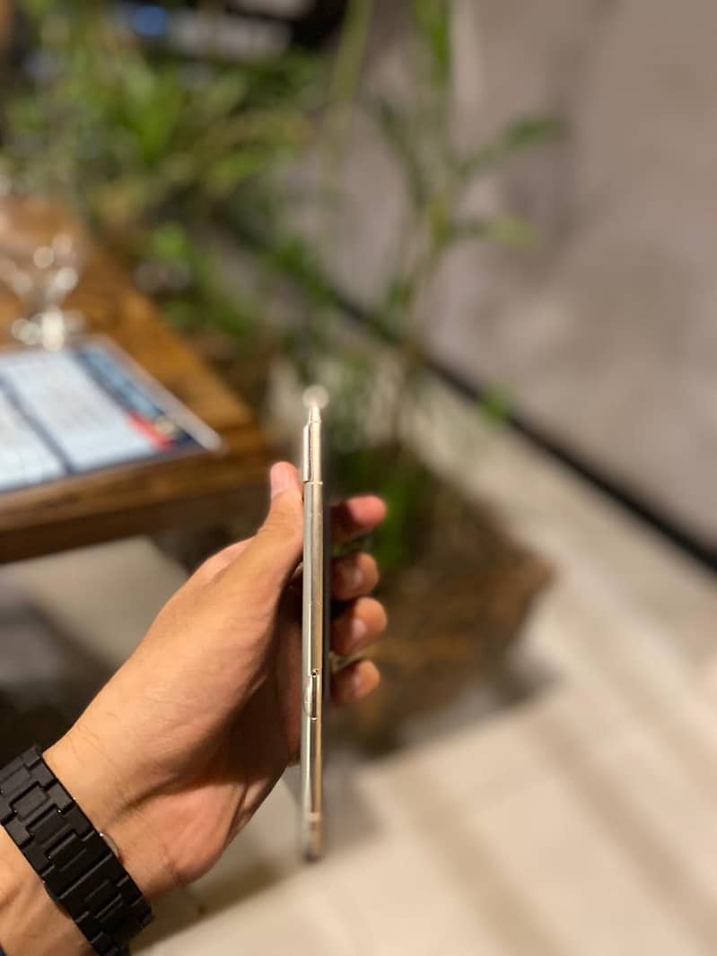 Google Pixel 7 Pro 6