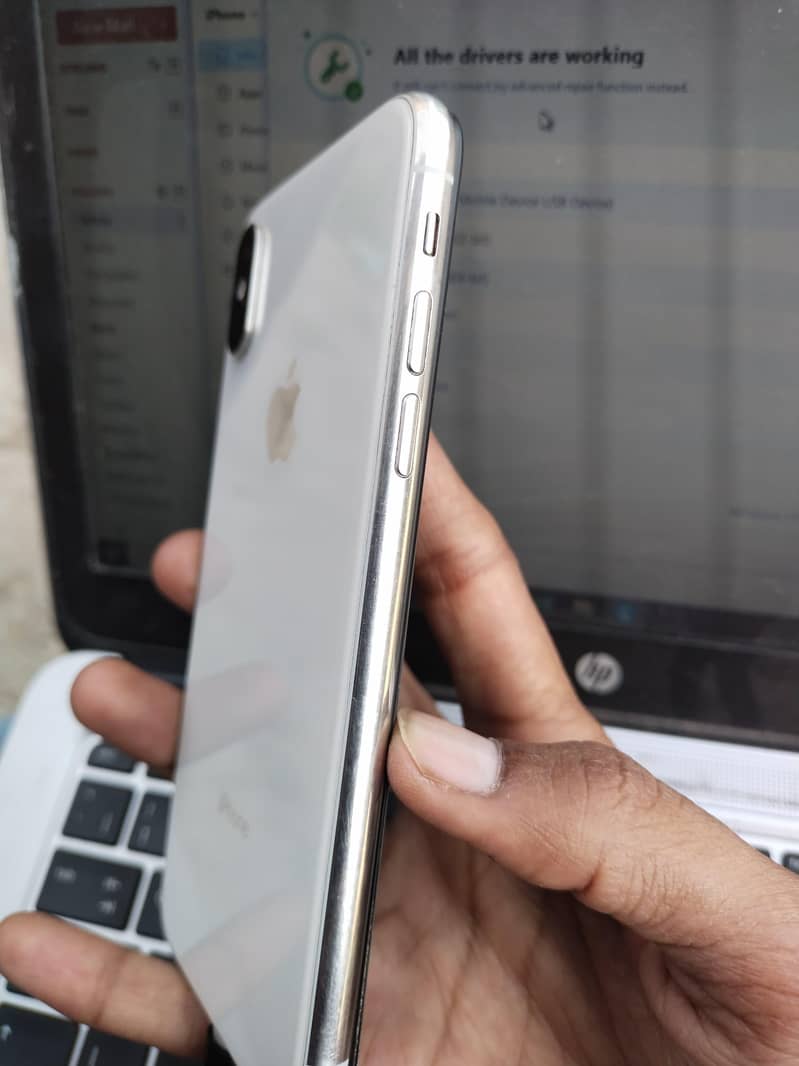 Apple iPhone X 1