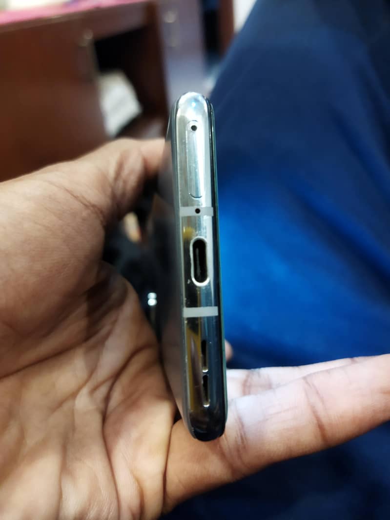one plus 8t 3