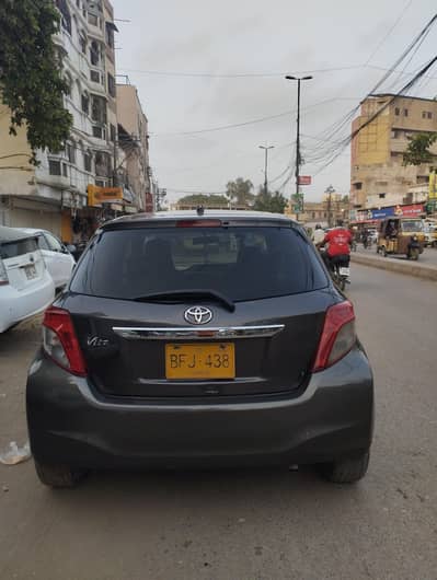 Toyota Vitz 2013