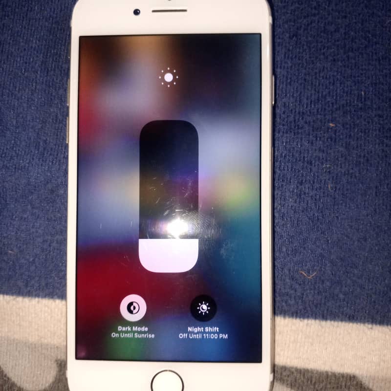 Apple iPhone 7 3