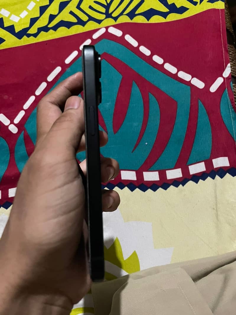 Apple iPhone 15 1