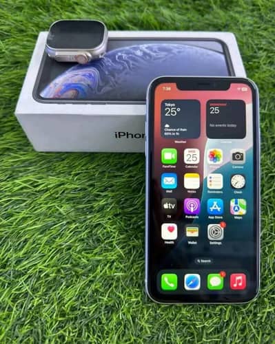 Apple iPhone XR 128 GB PTA approed 03197676623 my WhatsApp number