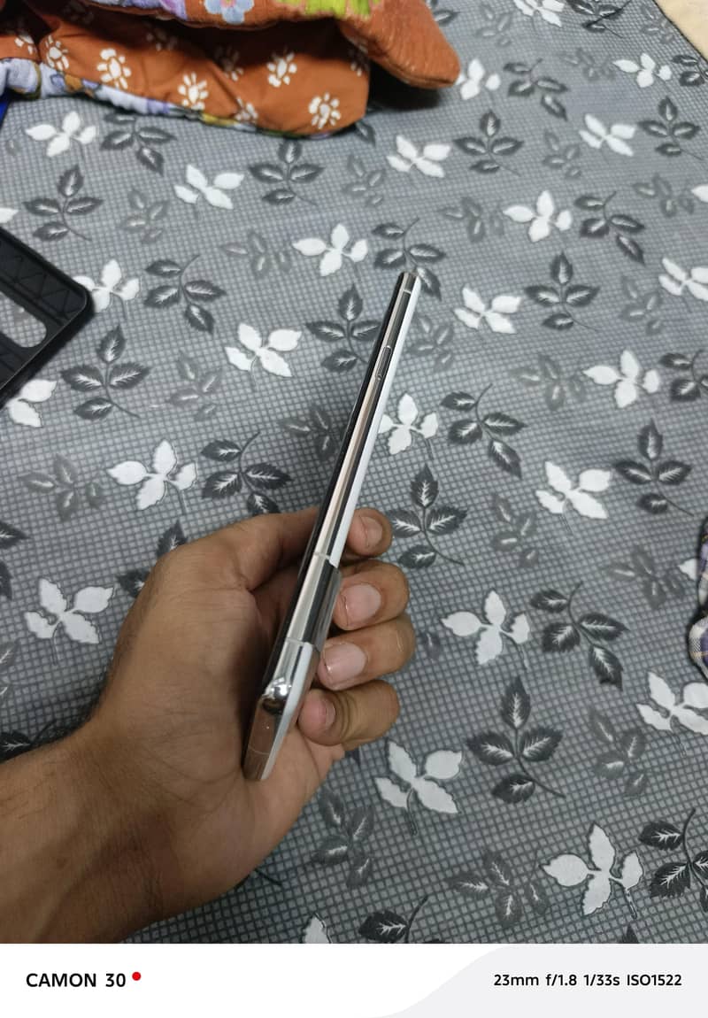 Google Pixel 7 Pro 2