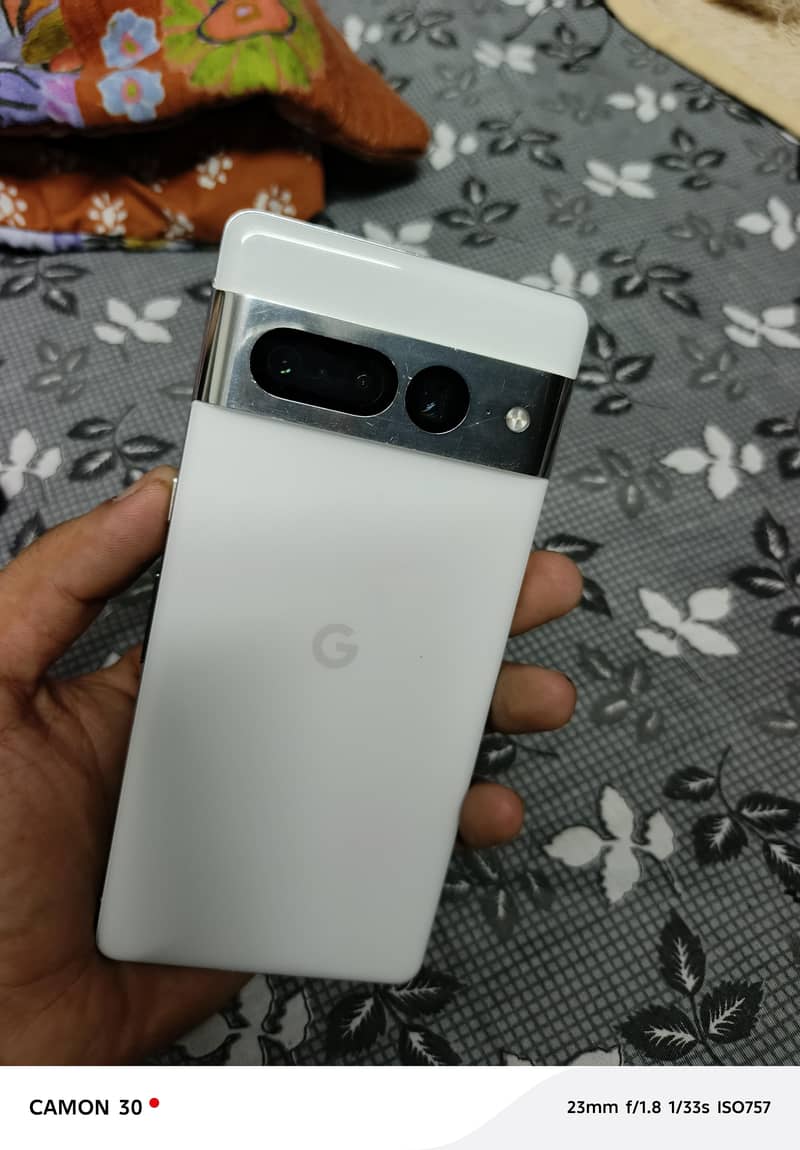 Google Pixel 7 Pro 4