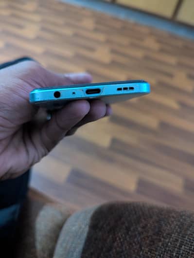 OPPO F21 Pro