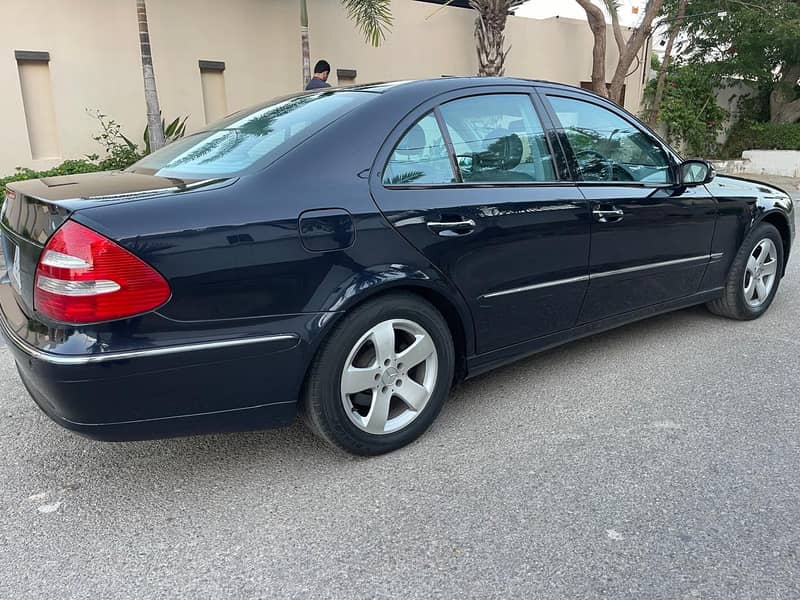 Mercedes E Class 2002 3