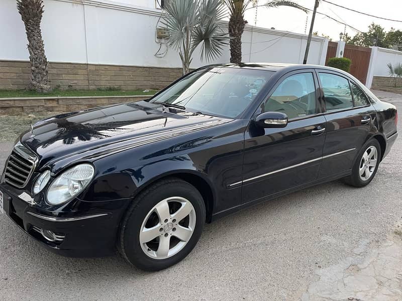 Mercedes E Class 2002 4