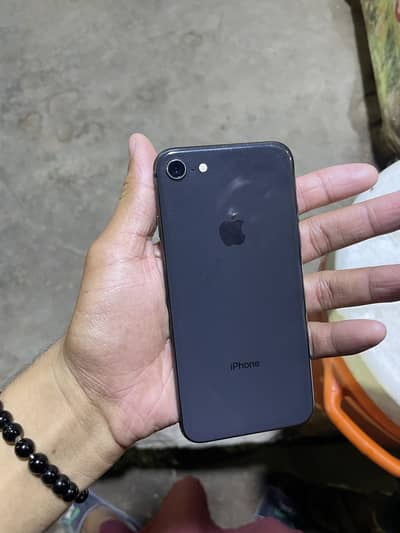 Apple iPhone 8