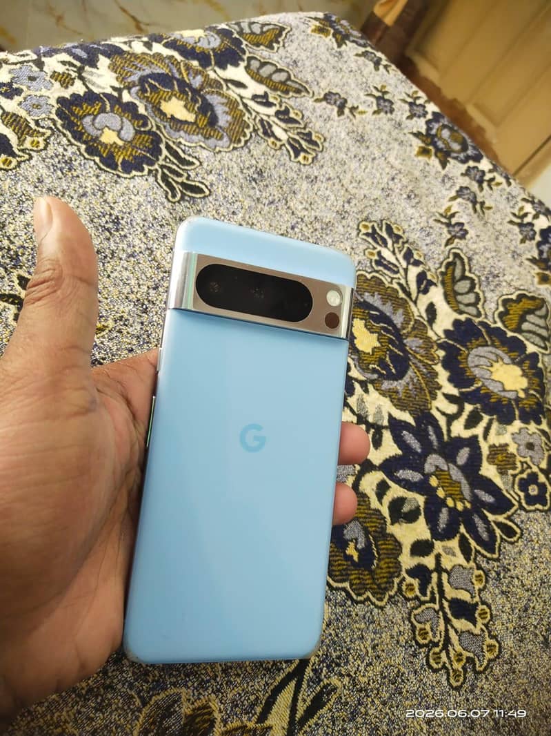 Google Pixel 8 Pro 0