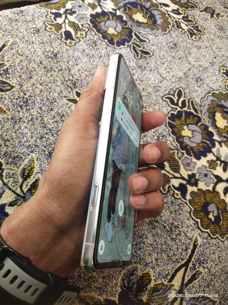 Google Pixel 8 Pro 3