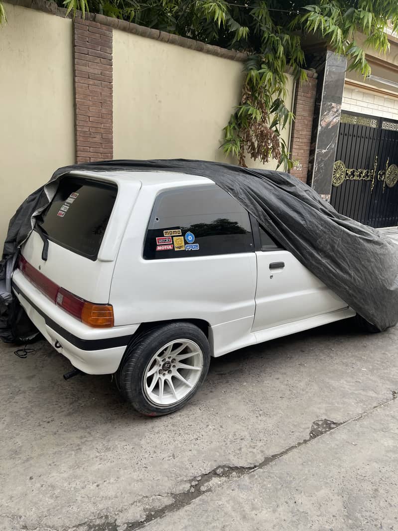 Charade GT 5