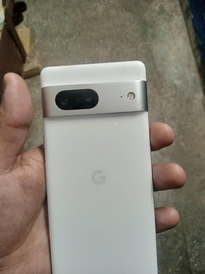 Google Pixel 7 3