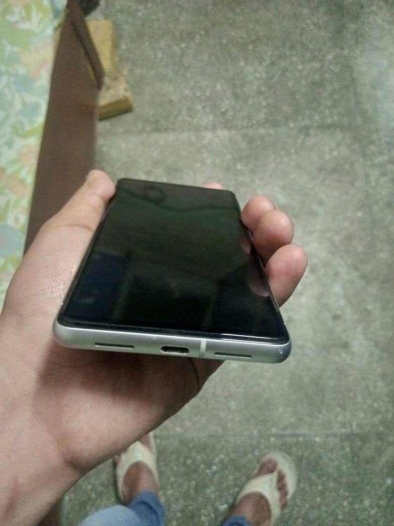 Google Pixel 7 5
