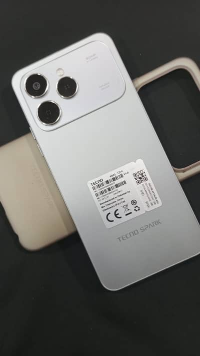 tecno spark 40 6/128 gb