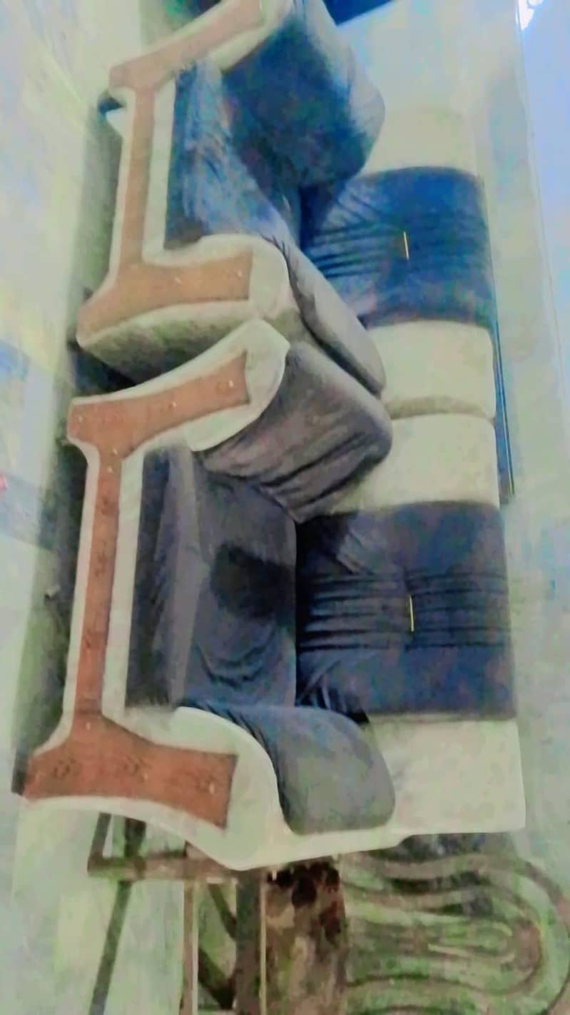 2 sofa 1
