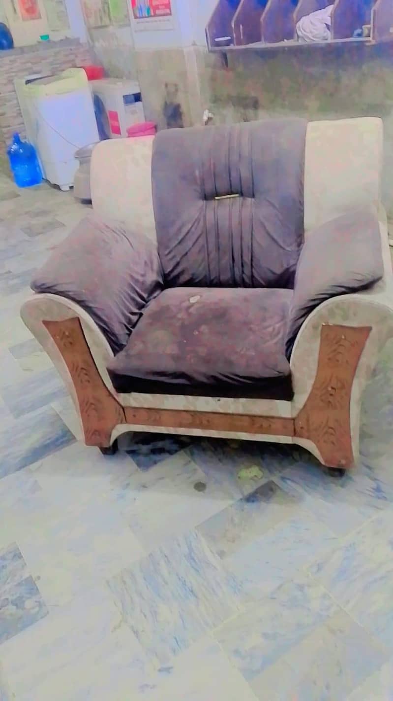 2 sofa 5