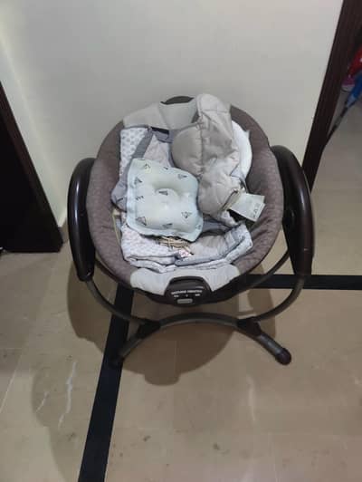 Graco Premium Baby Swing & Rocker